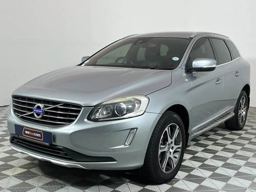 Volvo XC60 T5 Essential Powershift