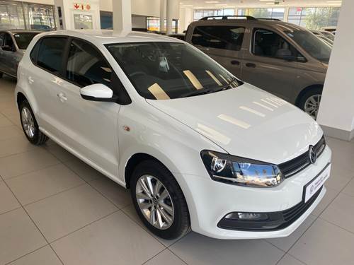 Volkswagen (VW) Polo Vivo 1.6 Hatch Comfortline Tiptronic 5 Door