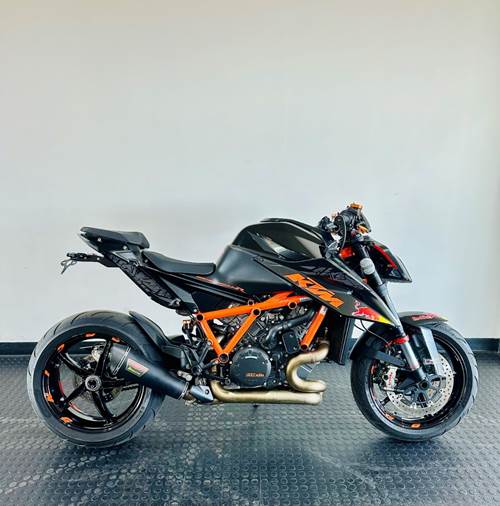 KTM 1290 Super Duke R