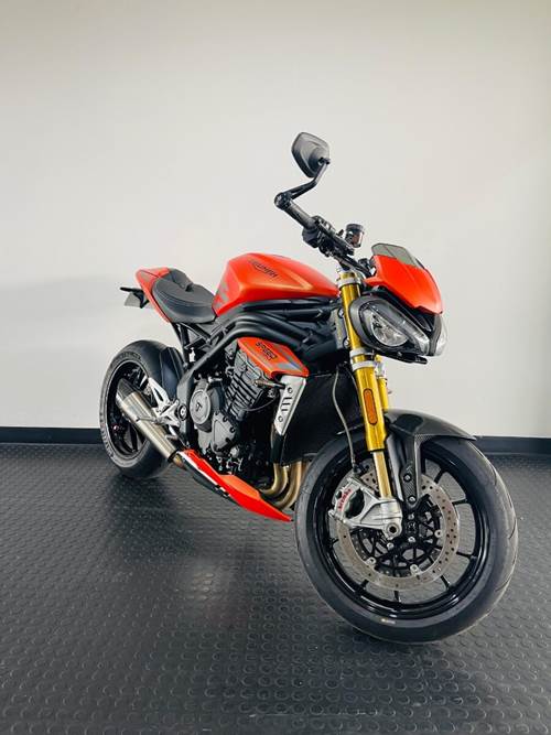 Triumph Speed Triple 1200 RS