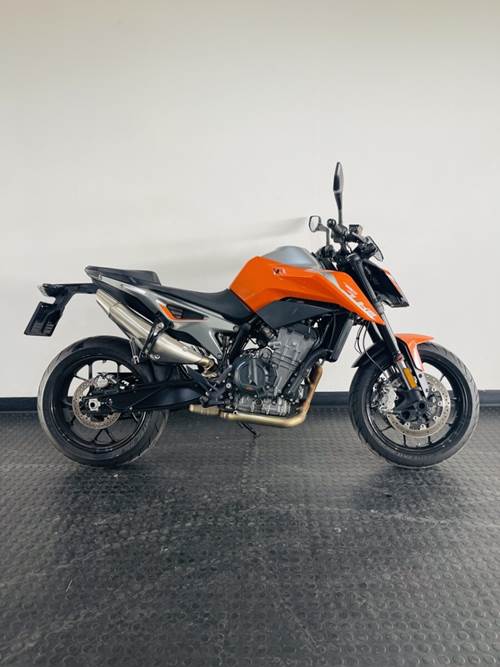 KTM 790 Duke