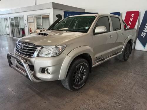 Toyota Hilux ( II) 3.0 D-4D Raider 4X4 Double Cab