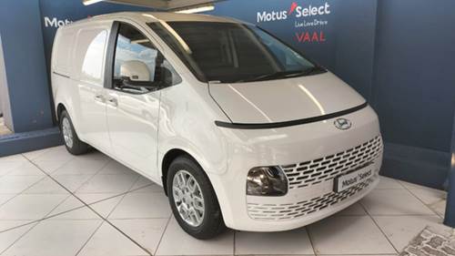 Hyundai Staria 2.2D Auto