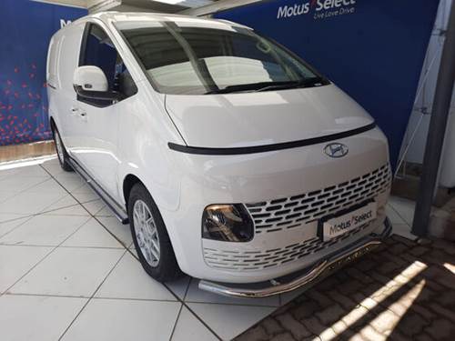 Hyundai Staria 2.2D Auto