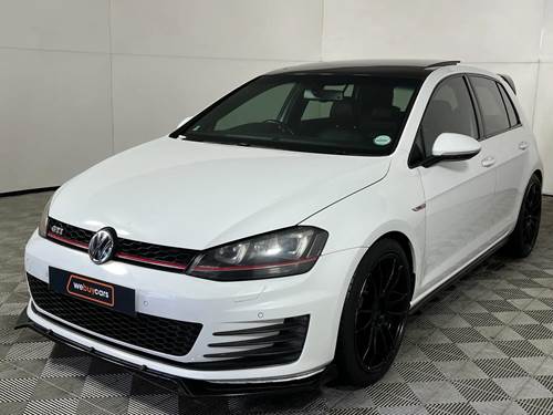 Volkswagen (VW) Golf 7 GTi 2.0 TSi DSG