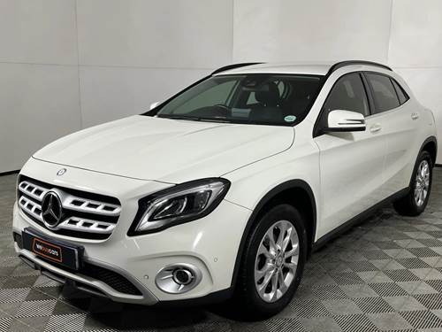 Mercedes Benz GLA 220d 7G-Tronic 4Matic