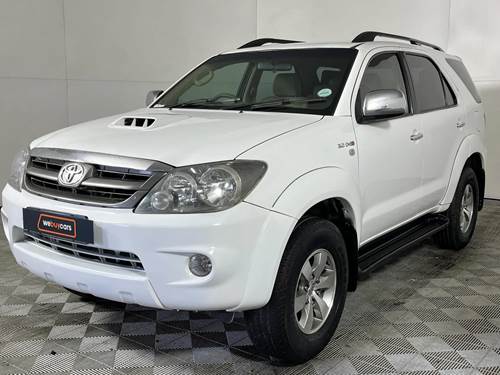 Toyota Fortuner I 3.0 D-4D Raised Body