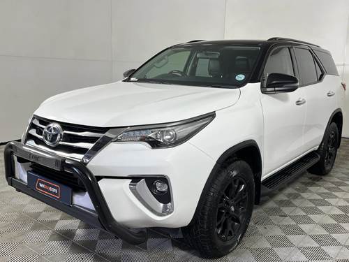 Toyota Fortuner V 2.8 GD-6 Epic Black Auto