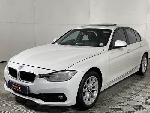 BMW 320i (F30) Auto