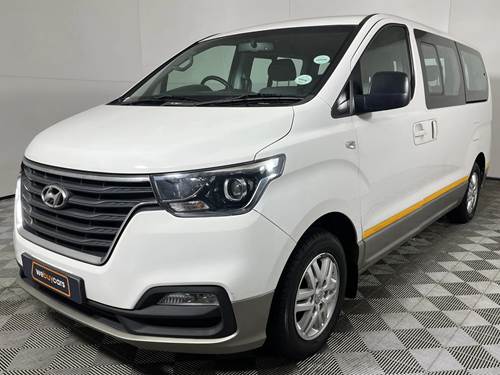 Hyundai H1 2.4 CVVT GLS 9 Seater