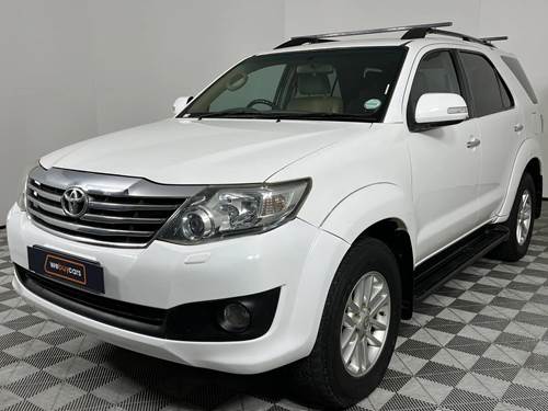 Toyota Fortuner III 4.0 V6 Auto 4x4