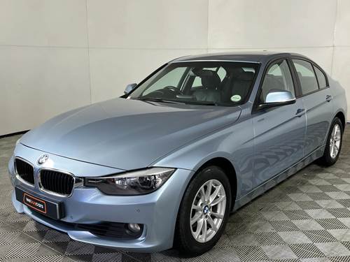 BMW 320i (F30) Steptronic