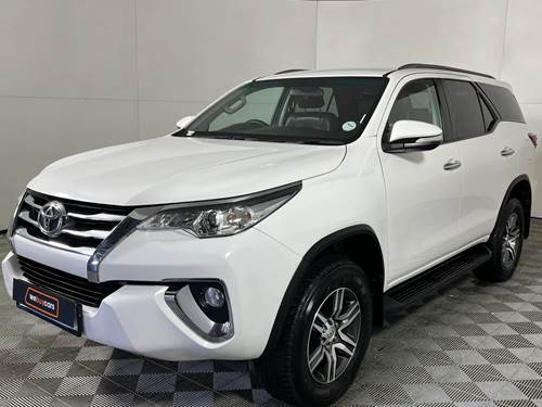 Toyota Fortuner IV 2.7 VVTi Raised Body 2X4 Auto