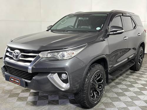 Toyota Fortuner IV 2.4 GD-6 Raised Body