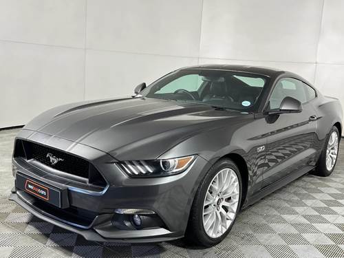 Ford Mustang 5.0 GT Fastback auto