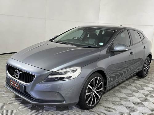 Volvo V40 T3 Momentum Geartronic