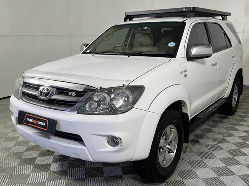 Toyota Fortuner I 4.0 V6 4X4 Auto