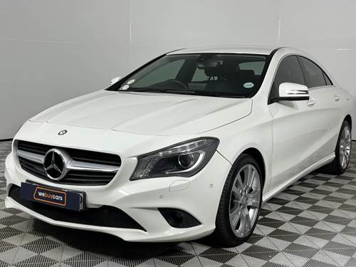 Mercedes Benz CLA 200 Auto