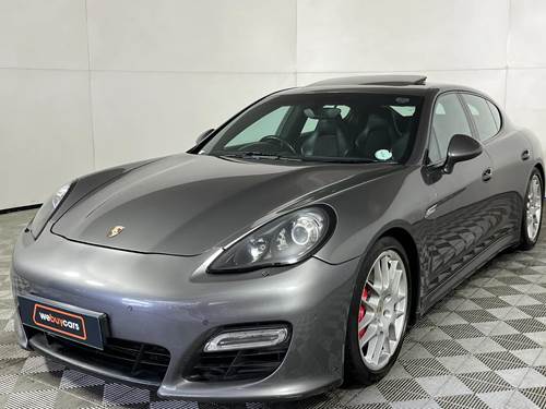 Porsche Panamera GTS PDK