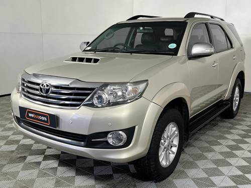 Toyota Fortuner III 2.5 D-4D VNT Raised Body Auto