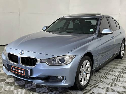 BMW 320i (F30) Auto