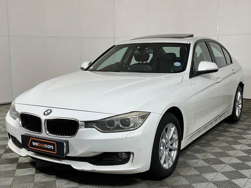 BMW 320i (F30) Auto