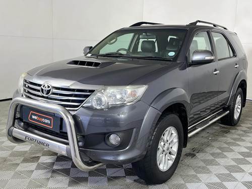 Toyota Fortuner III 2.5 D-4D VNT Raised Body