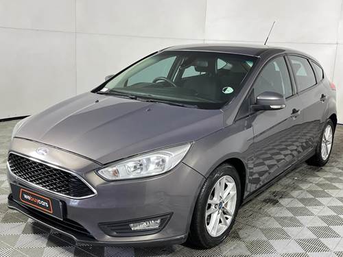 Ford Focus 1.0 EcoBoost Ambiente Sedan Auto