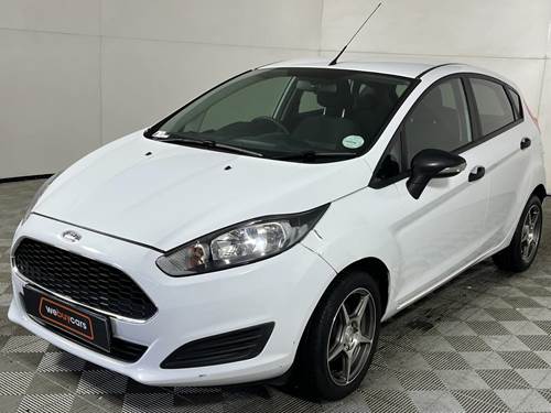 Ford Fiesta 1.0 EcoBoost Ambiente Powershift 5 Door