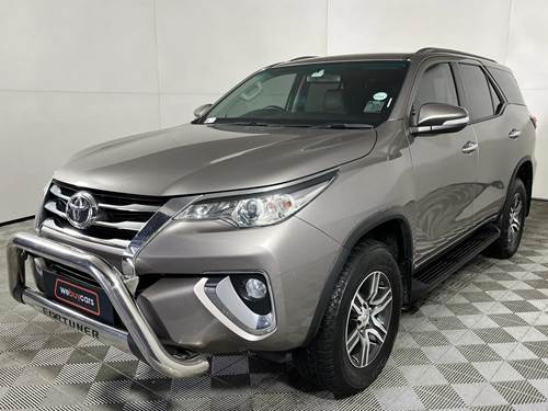 Toyota Fortuner IV 2.4 GD-6 Raised Body