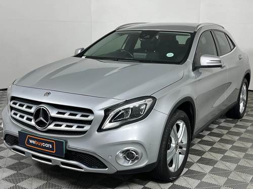 Mercedes Benz GLA 200d 7G-Tronic