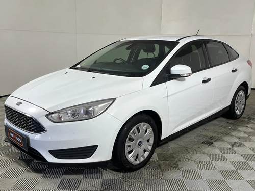 Ford Focus 1.0 EcoBoost Ambiente Sedan