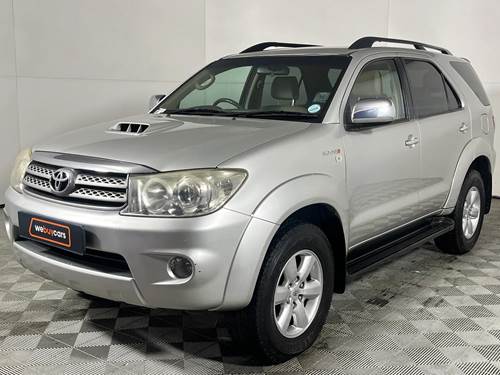 Toyota Fortuner II 3.0 D-4D Raised Body Auto