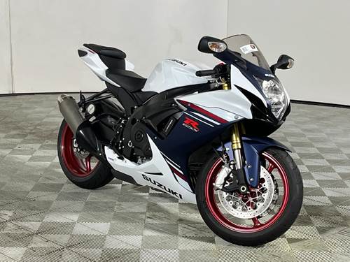 Suzuki GSX-R 750