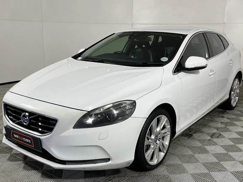 Volvo V40 Cross Country D3 Elite Geartronic