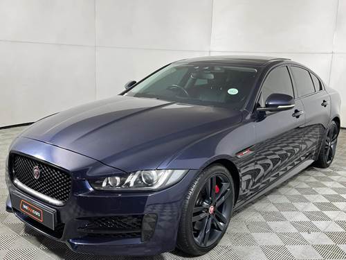 Jaguar XE 2.0 R-Sport Auto