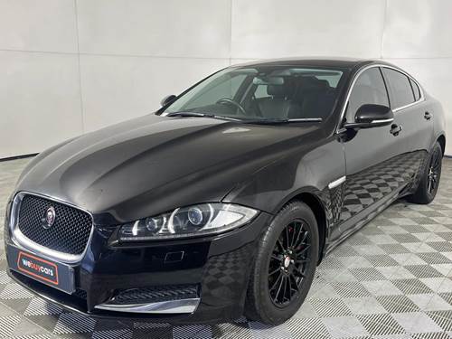 Jaguar XF 2.0 25-t Portfolio