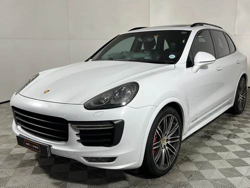 Porsche Cayenne GTS (324 kW) Tiptronic (E2 GEN II)