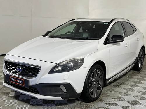 Volvo V40 Cross Country D3 Momentum Geartronic 