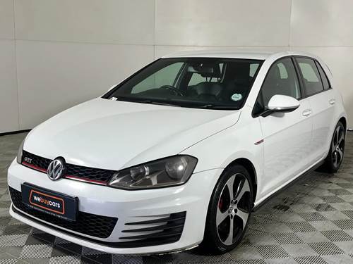 Volkswagen (VW) Golf 7 GTi 2.0 TSi