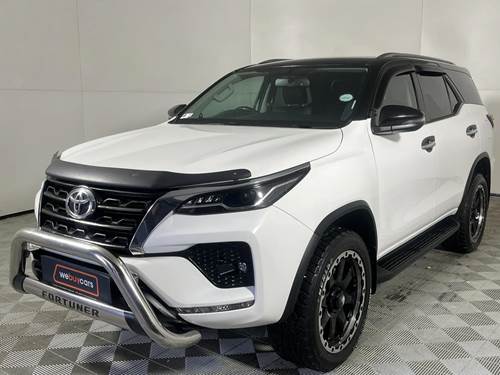 Toyota Fortuner V 2.8 GD-6 Raised Body Auto