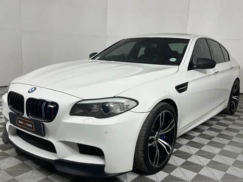 BMW M5 (F10) M-DCT 