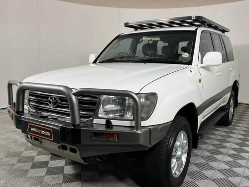 Toyota Land Cruiser 100 V8 Auto