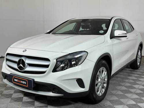 Mercedes Benz GLA 200 7G-Tronic