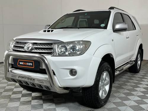 Toyota Fortuner II 3.0 D-4D 4X4 Auto