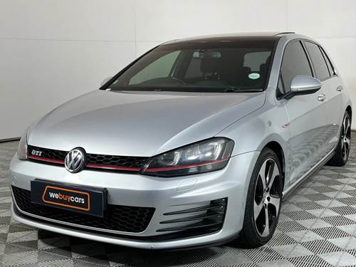 Volkswagen (VW) Golf 7 GTi 2.0 TSi