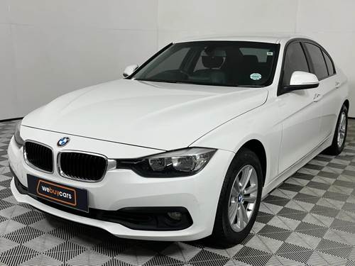 BMW 318i (F30) Auto