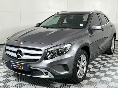 Mercedes Benz GLA 200