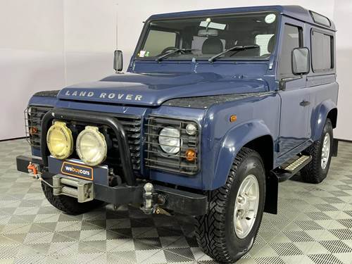 Land Rover Defender 90 2.2 D Station Wagon