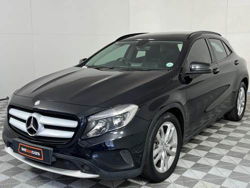 Mercedes Benz GLA 200 CDi 7G-Tronic